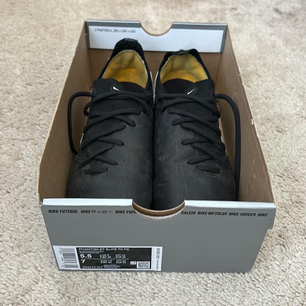 Nike Phantom GT Elite Tech Craft FG Soccer Cleats Men’s 5.5
